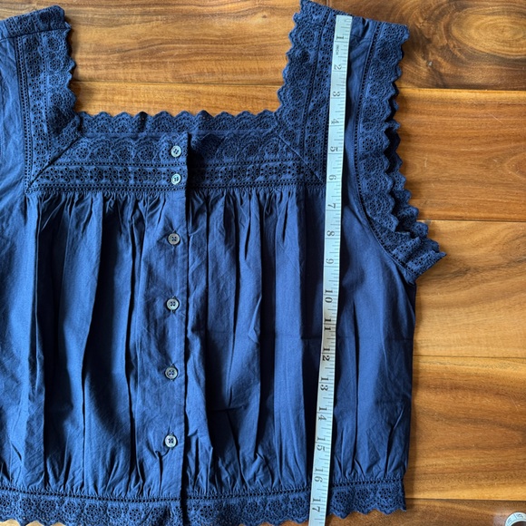 Doen Navy Blue Lace Blouse - Picture 4 of 5